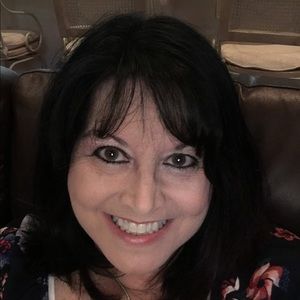 Meet your Posher, Pamela